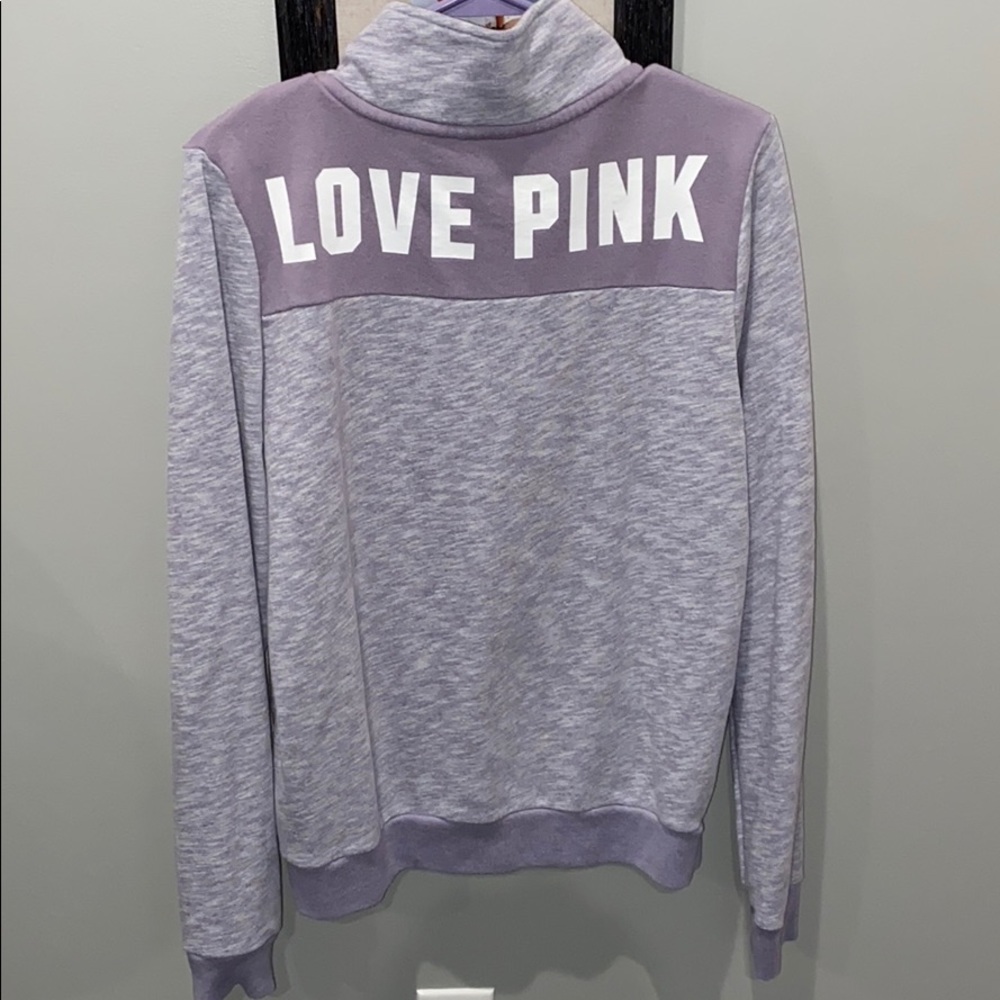 pullover - Picture 2 of 2